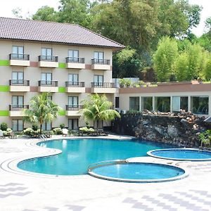 Nuansa Indah Hotel